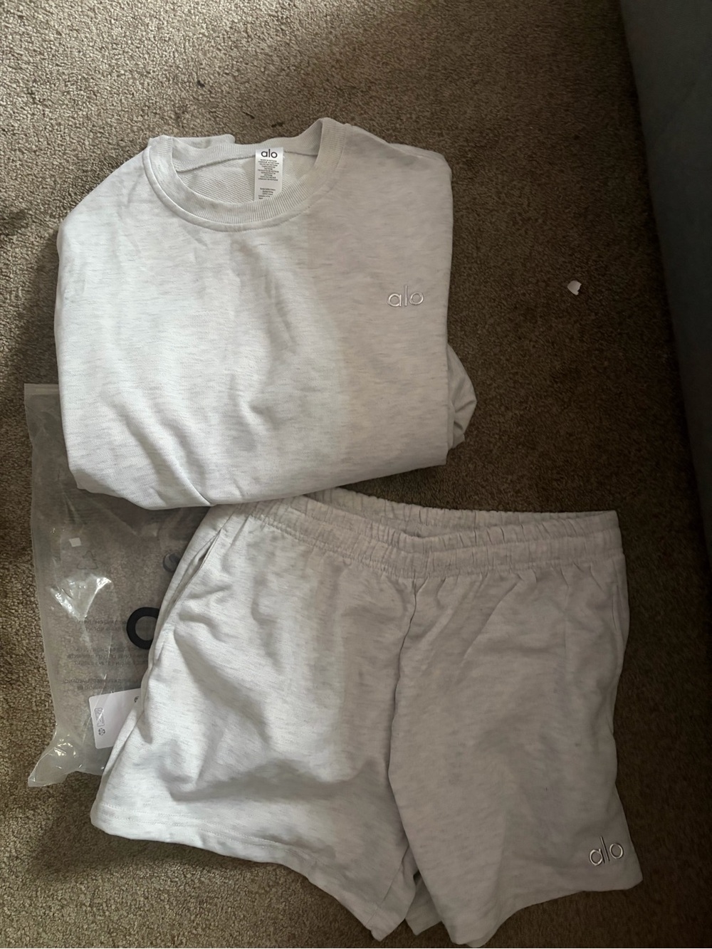 ALO Yoga Heather Gray Crewneck Sweatshirt